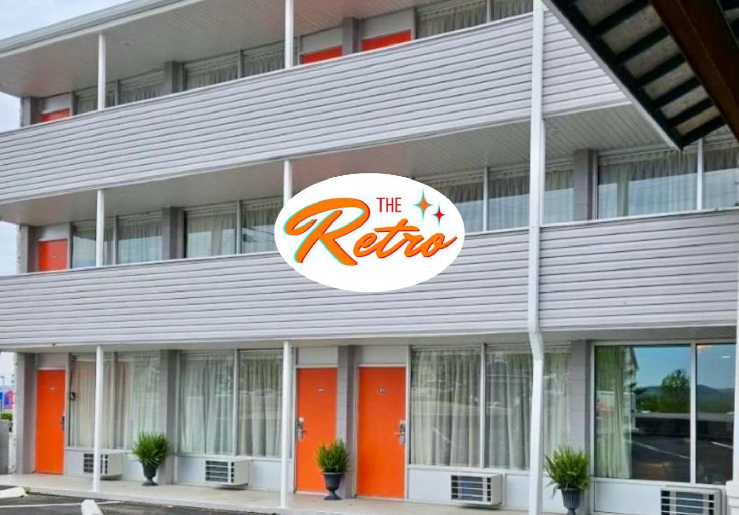 The Retro Hotel Branson Exterior photo
